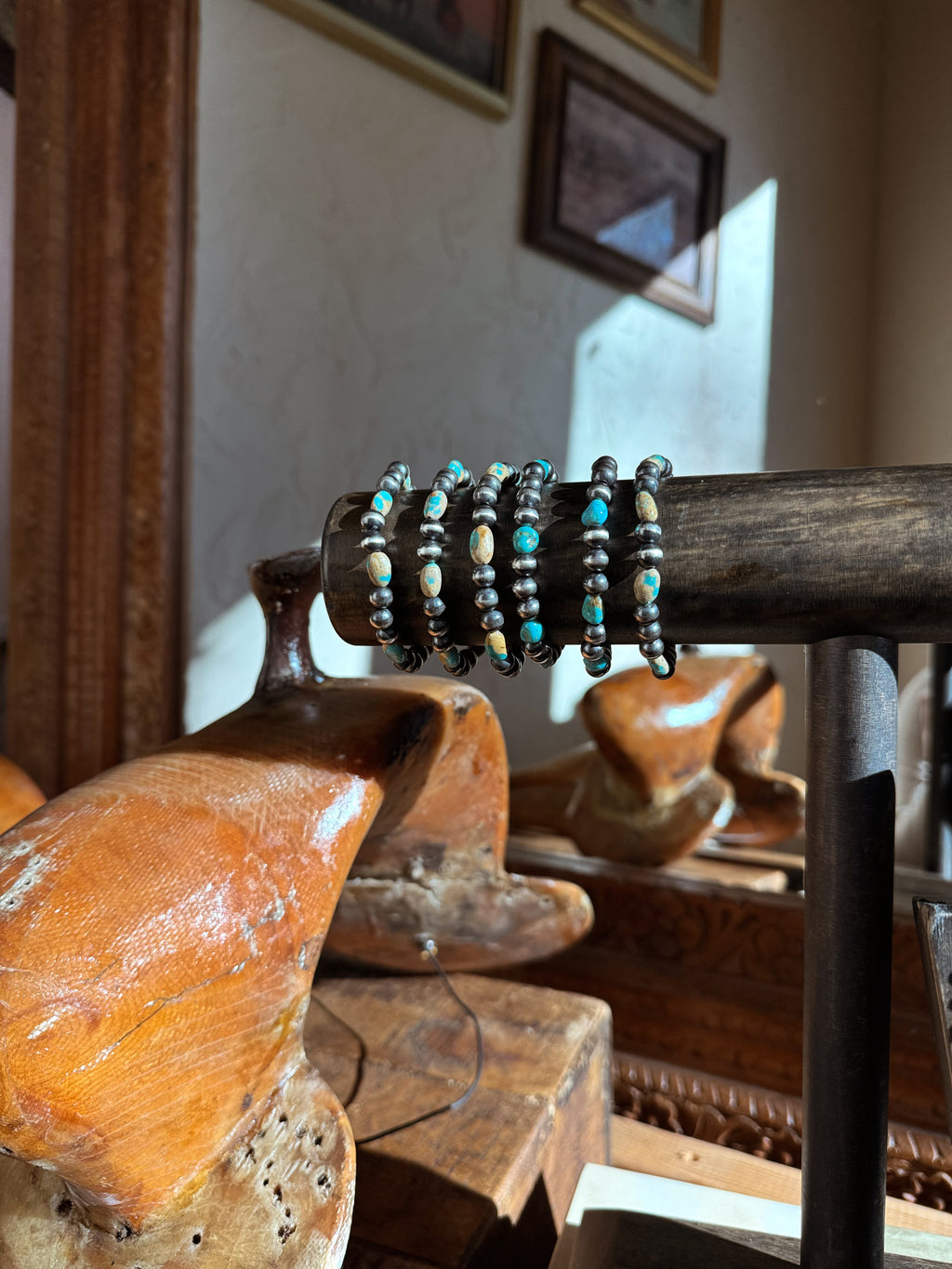Stretchy Navajo Pearl Bracelet