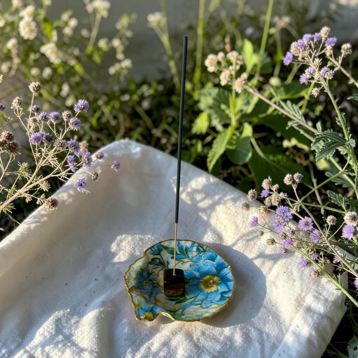 Wildflower Meadow Shell Incense Burner | Handmade Floral Scallop Shell Incense Holder