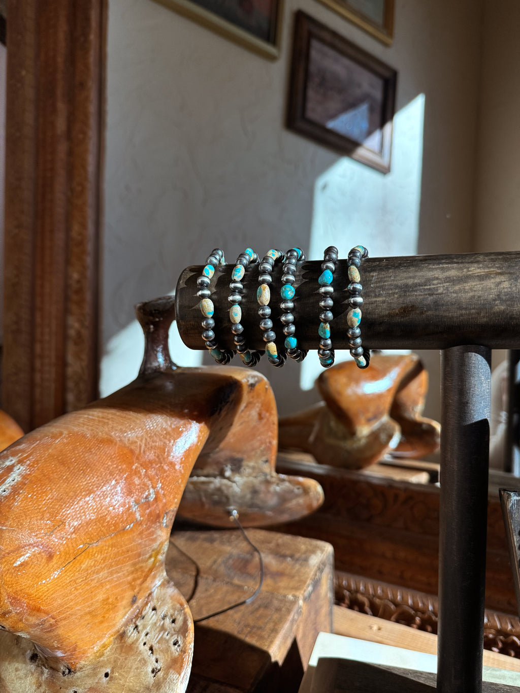 Stretchy Navajo Pearl Bracelet