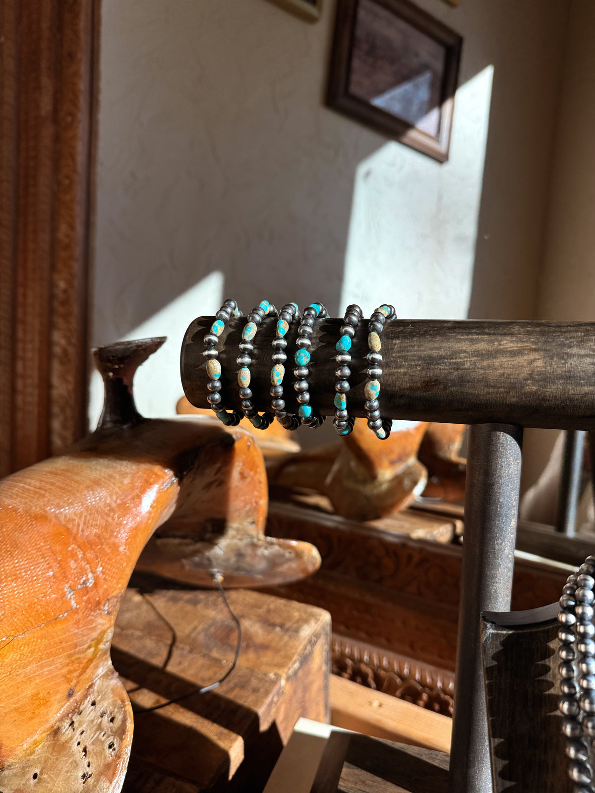 Stretchy Navajo Pearl Bracelet