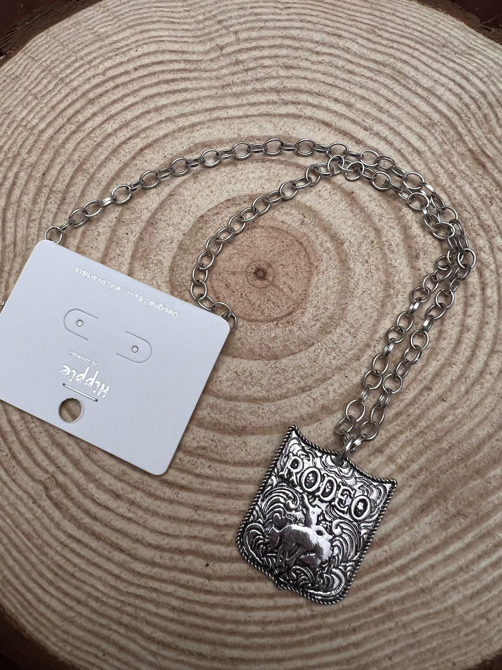 Rodeo Statement Pendant Necklace – Adjustable 22"+